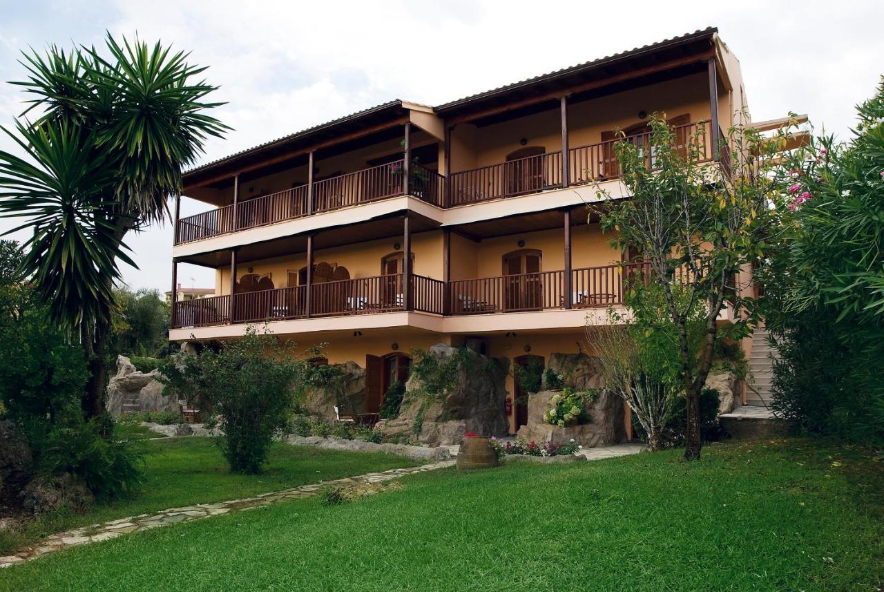 Corfu Club Apartments Gouviá Exterior foto